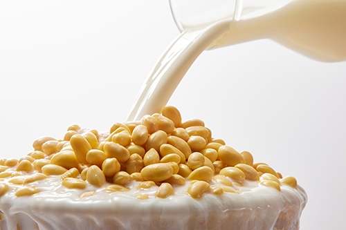 愚人节丨面对这些奇葩谣言，一笑而过(图1)