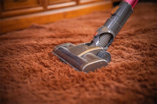 如何应对贸易战？看这三家吸尘器出口企业的“非标准化”答案 - 易拓智能家居网