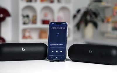 让音乐成为你最好的圣诞礼物 Beats Pill帮你好事成双 - 辰飞雨易拓智能家居网