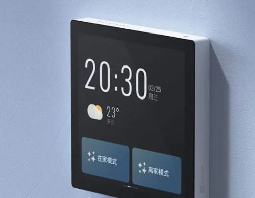 萤石多彩SP4中控屏:AF抗指纹涂层,双感应源设计(图1) 萤石多彩SP4中控屏:AF抗指纹涂层,双感应源设计(图1)